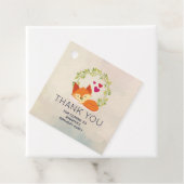 Niedlicher Orangenfuchs, rote Herzen und ein grüne Geschenkanhänger (Beispiel)