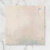 Niedlicher Orangenfuchs, rote Herzen und ein grüne Geschenkanhänger (Rückseite)