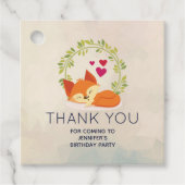 Niedlicher Orangenfuchs, rote Herzen und ein grüne Geschenkanhänger (Vorderseite)