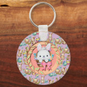 Niedlicher Osterhase im Korb Schlüsselanhänger (Vorderseite)