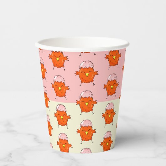 Niedlicher Osterkick mit Eggshell Muster Party Pappbecher (Vorderseite)