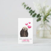 Niedlicher Otter mit HerzValentinstag Visitenkarte (Stehend Vorderseite)