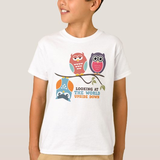 Niedlicher Owl Cartoon Kid T - Shirt Blick auf Wel (Vorderseite)