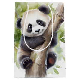 Niedlicher Panda-Bär im Baum Mittlere Geschenktüte