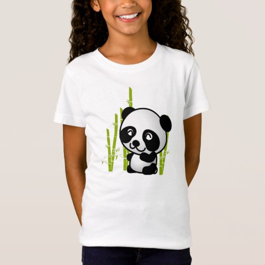 Niedlicher Panda-Bär in einem Bambushain. T-Shirt (Vorderseite)