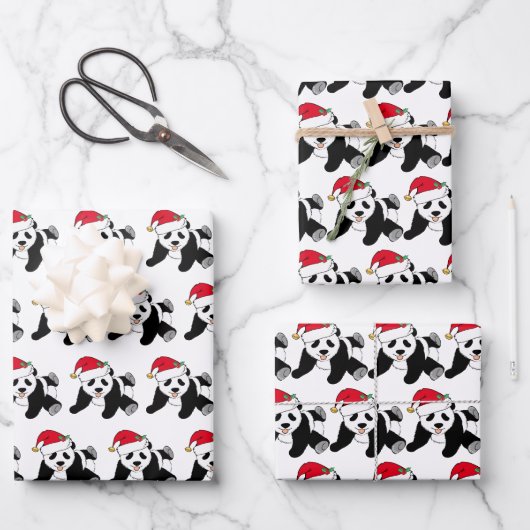 Niedlicher Panda-Bär in Weihnachtsmannmütze Kinder Geschenkpapier Set (Vorderseite)