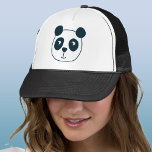 Niedlicher Panda-Bär Truckerkappe<br><div class="desc">Ein lustiger kleiner Panda-Bär,  der jeden denkenden Tierfreund zum Lächeln bringt. Originelle Kunst von Nic Squirrell.</div>