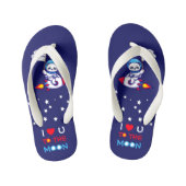 Niedlicher Panda-Bärenastronaut auf Raketenschiffs Kinderbadesandalen (Fußbett)
