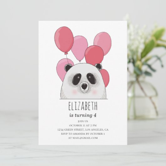 Niedlicher Panda. Hübsches Tier. Rosa Kindergeburt Einladung (Stehend Vorderseite)