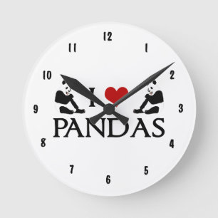 Niedlicher Panda Runde Wanduhr