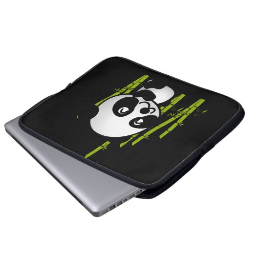 Niedlicher Pandabär aus Schwarz und Weiß Laptopschutzhülle (Vorne Knopf)