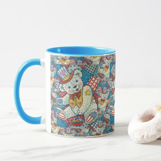 NIEDLICHER PATRIOTISCHER TEDDY BAR, BOOT & PATCHWO TASSE (Mit Donut)