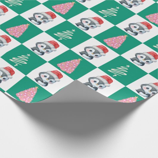 Niedlicher Penguin Santa Merry Weihnachtsbaum Part Geschenkpapier (Ecke)