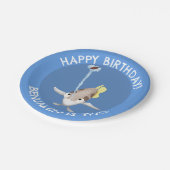 Niedlicher personalisierter Archerfish Cartoon Geb Pappteller (Schrägansicht)