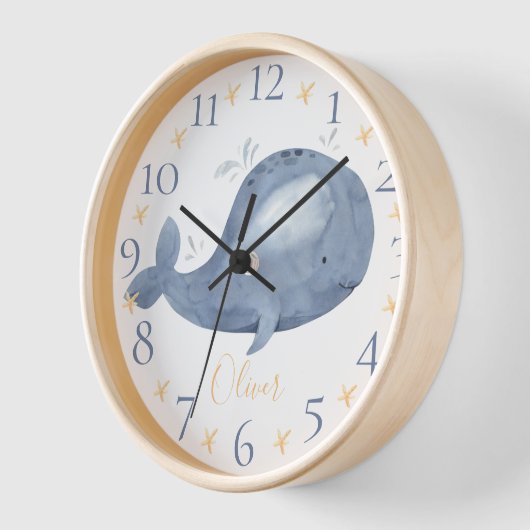 Niedlicher Personalisierter Wasserfarben Blauwal Uhr (Winkel)