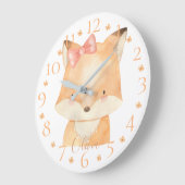 Niedlicher Personalisierter Watercolor Baby Fox mi Große Wanduhr (Winkel)