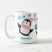 Niedlicher Personalisierter Winterpinguin Snowflak Kaffeetasse (Links)
