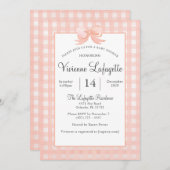 Niedlicher Pfirsich Gingham mit Bow Baby Dusche Einladung (Vorne/Hinten)