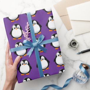 Niedlicher Pinguin Cartoon Custom Winter Lila Geschenkpapier
