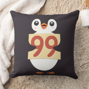 Niedlicher Pinguin, der ein Schild mit der Nummer Kissen