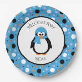 Niedlicher Pinguin mit Blahut und Scarf Polka-Dots Pappteller (Vorderseite)
