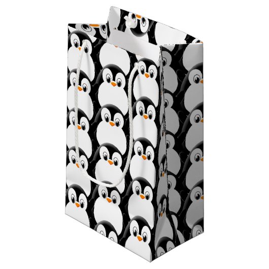 Niedlicher Pinguin-Pinguin Kleine Geschenktüte (Vorderseite Schrägansicht)