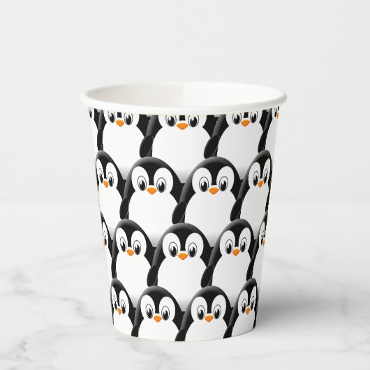 Niedlicher Pinguin-Pinguin Pappbecher (Links)