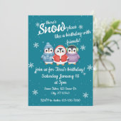 Niedlicher Pinguin "There's Snow place" Geburtstag Einladung (Stehend Vorderseite)