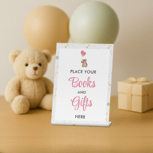 Niedlicher Pink Bear Cub Girl Showtisch Sockelschild