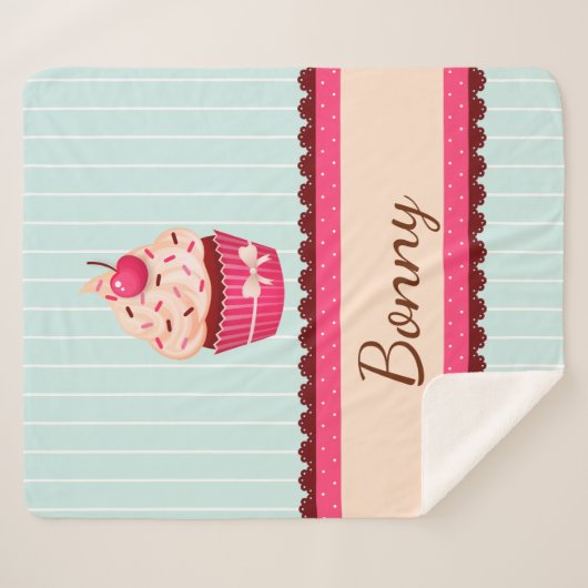 Niedlicher Pink-Pinkkuchen mit Sprinklen-Individue Sherpadecke (Vorderseite (Horizontal))