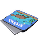 Niedlicher Platypus-Cartoon Laptopschutzhülle (Vorne Knopf)