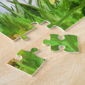 Niedlicher Playful Terrier-Welpen-Hund im Puzzle (Seite)