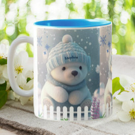 Niedlicher Polar-Bär im Schnee Blue Hat Scarf Cust Zweifarbige Tasse