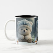 Niedlicher Polar-Bär in Snow Blue Hat Personalisie Zweifarbige Tasse (Links)