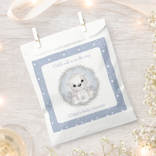Niedlicher Polar Bear Blue Winter Boy Babydusche Geschenktütchen (Ausgeschnitten)