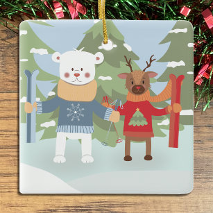 Niedlicher Polarbär und Rentier mit Skiern Keramikornament