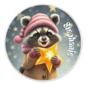 Niedlicher Racon in rosa Hut und individuelle Name Keramikknauf (Vorderseite)