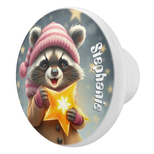 Niedlicher Racon in rosa Hut und individuelle Name Keramikknauf (Rechts)