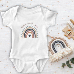 Niedlicher Rainbow-Hund-Name Baby Strampler