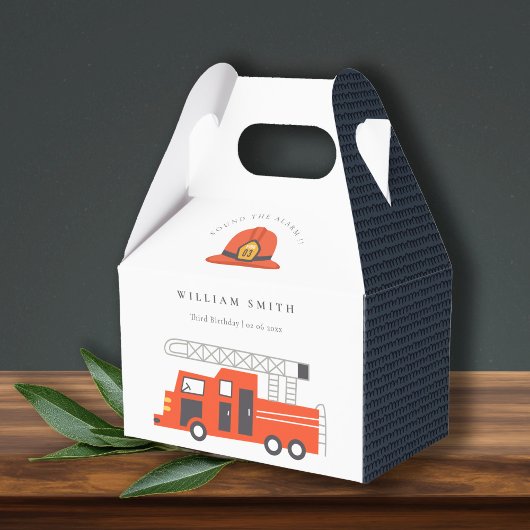 Niedlicher Red Fireruck Motor Kinder jeden Geburts Geschenkschachtel