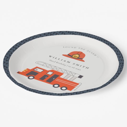 Niedlicher Red Fireruck Motor Kinder jeden Geburts Pappteller (Schrägansicht)