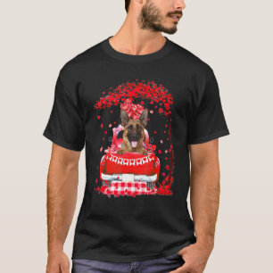 Niedlicher Red Truck German Shepherd Valentinstag T-Shirt