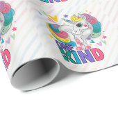 Niedlicher Regenbogen Einhorn eines Kind-Kindes Geschenkpapier (Rolleneckpunkt)