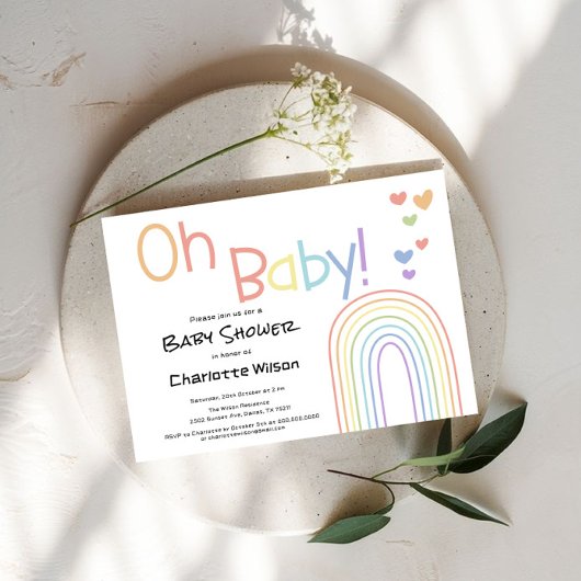 Niedlicher Regenbogen mit Hearts Baby Dusche Einladung