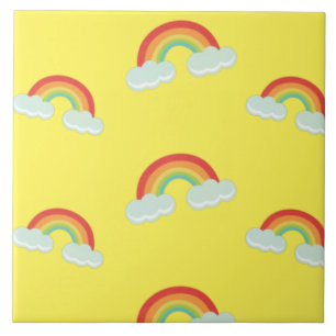 Niedlicher Regenbogen mit Wolkenmuster Fliese
