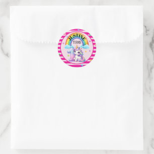 Niedlicher Regenbogen und Einhorn 1. Geburtstagsau Runder Aufkleber