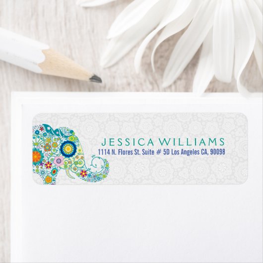 Niedlicher Retro-Flora-Elefant (Insitu)