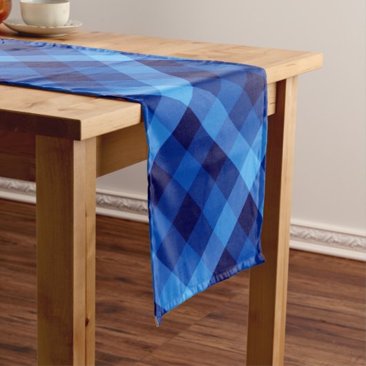 Niedlicher Retro Ocean Blue Kariert Medium Tischlä Mittelgroßer Tischläufer (Beispiel)