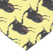 Niedlicher Rhinozerokerkäfer Cartoon Kurzer Tischläufer (Ecke)