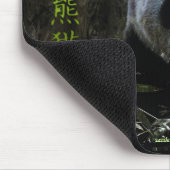 Niedlicher Riesenbär mit leckeren Bambus-Blätter Mousepad (Ecke)